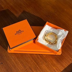 HERMÈS Regate Scarf Ring with set of HERMÈS Knotting Cards in original boxes.